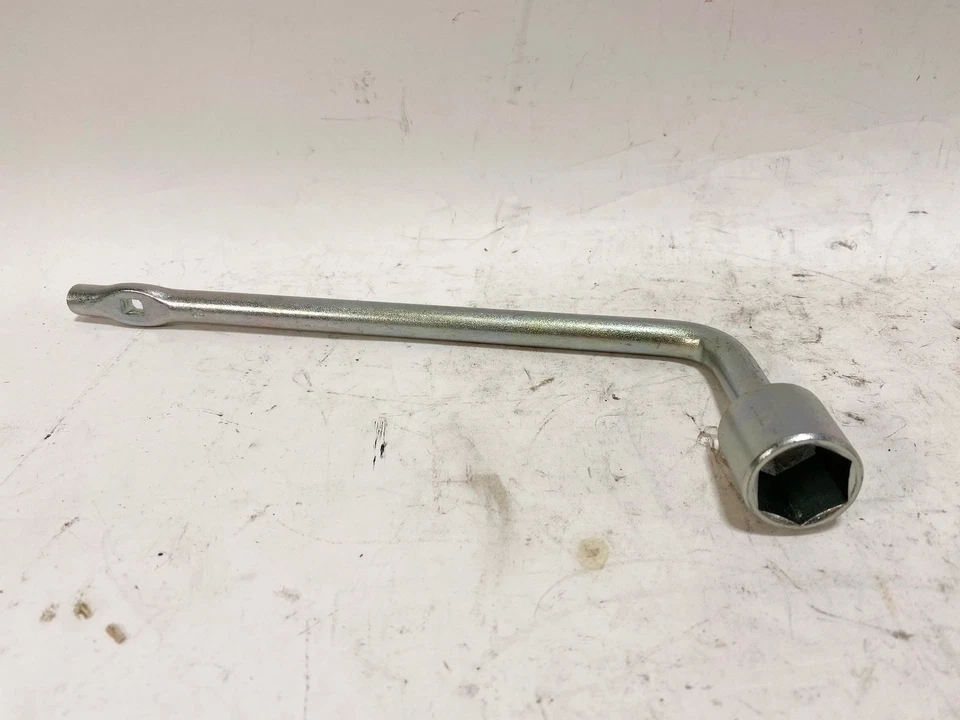 14-23 INFINITI Q50 Q60 RUEDA DE REPUESTO TUERCA LLAVE HERRAMIENTA OEM Foto 2 de 3