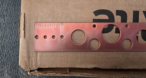 Box of 50 | Holdrite 107-18 Flat Copper Plated Pipe Brackets | 1/2" - 1" Pipe - Picture 4 of 6