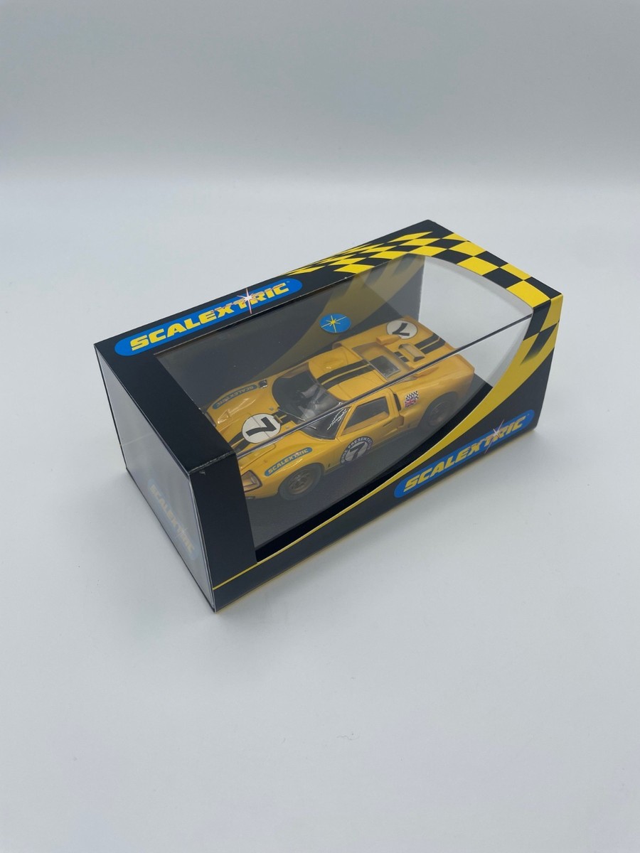 Brand New Scalextric Ford GT40 2004 Retailer Range Presenetation