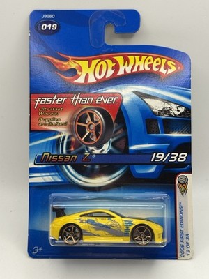 Hot Wheels 2006 First Editions Nissan Z - 1:64 Diecast Car