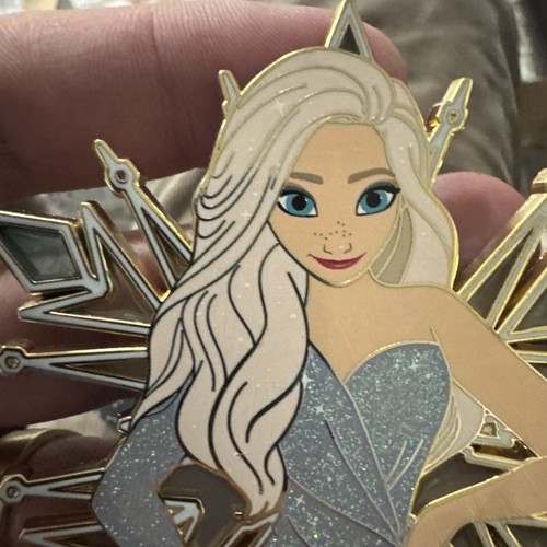 Disney Frozen Elsa "Prom Glam" Fantasy Pin LE 50 von WAFA - Bild 9 von 11