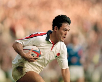Tony Underwood of England enroute to scoring their second Try duri- Old Photo