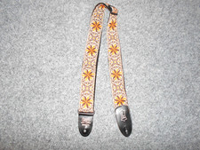 LEVY'S MADE IN CANADA M8HT 2 ARTSY FULLY ADJUSTABLE GUITAR STRAP