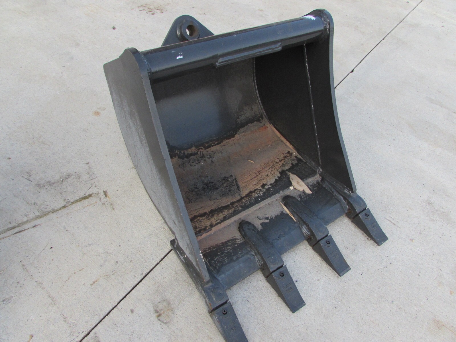 NEW 24" MINI EXCAVATOR TOOTH BUCKET FITS WAIN ROY STYLE 1.25" COUPLER