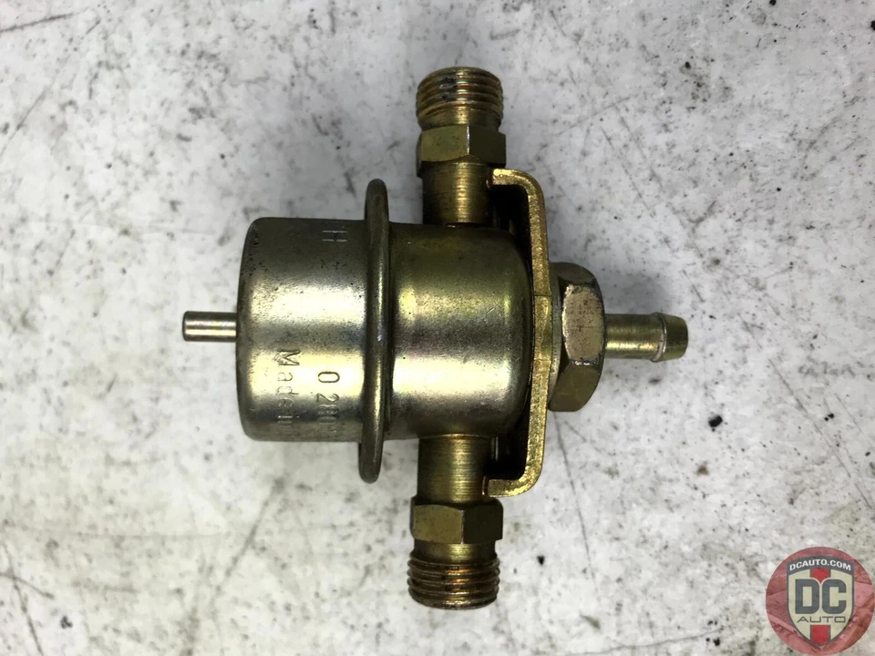 1984-1989 Porsche 911, 78-86 928 регулятор давления топлива 92811019801 новый - Изображение 3 из 4