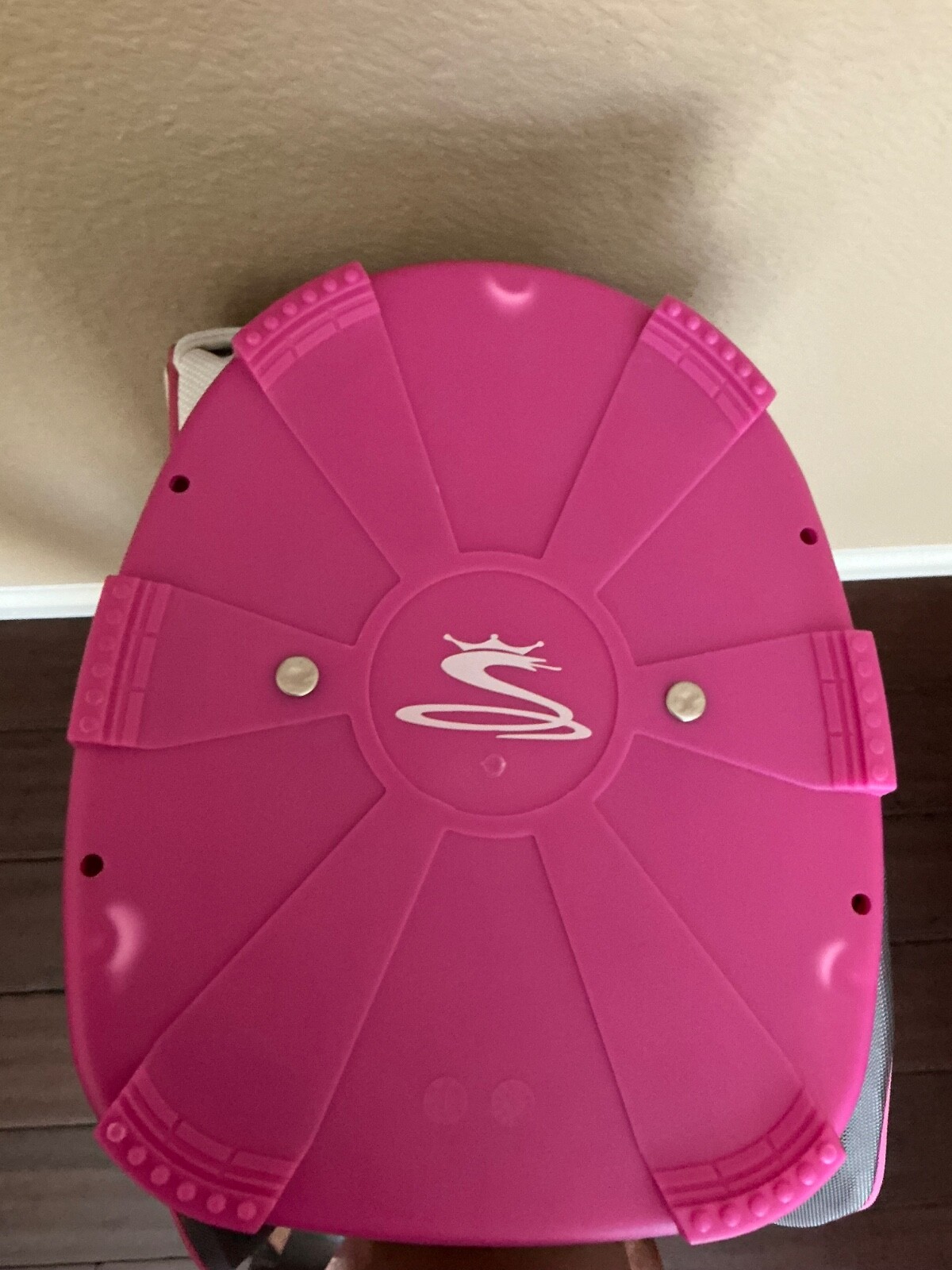 Picture 5 of 6