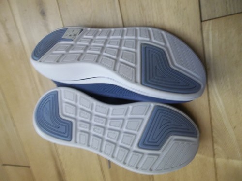 Women's Skechers Go Run Max Cushioning Navy Blue Lace up Trainers Size 6 / 39 - Picture 5 of 6