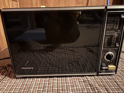 Vintage 1982 Kenmore Sears Microwave Wood Grain Model 565.8748310 - Near Mint