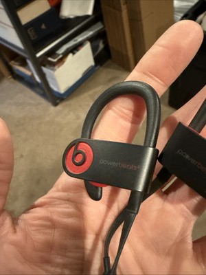 Beats by Dr. Dre Powerbeats3 Wireless EarHook Headphones SirenRed