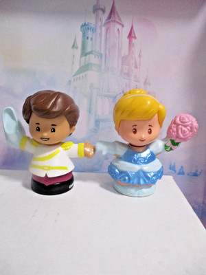 Fisher Price Little People Disney Princess Cinderella & Prince Charming NEW HTF