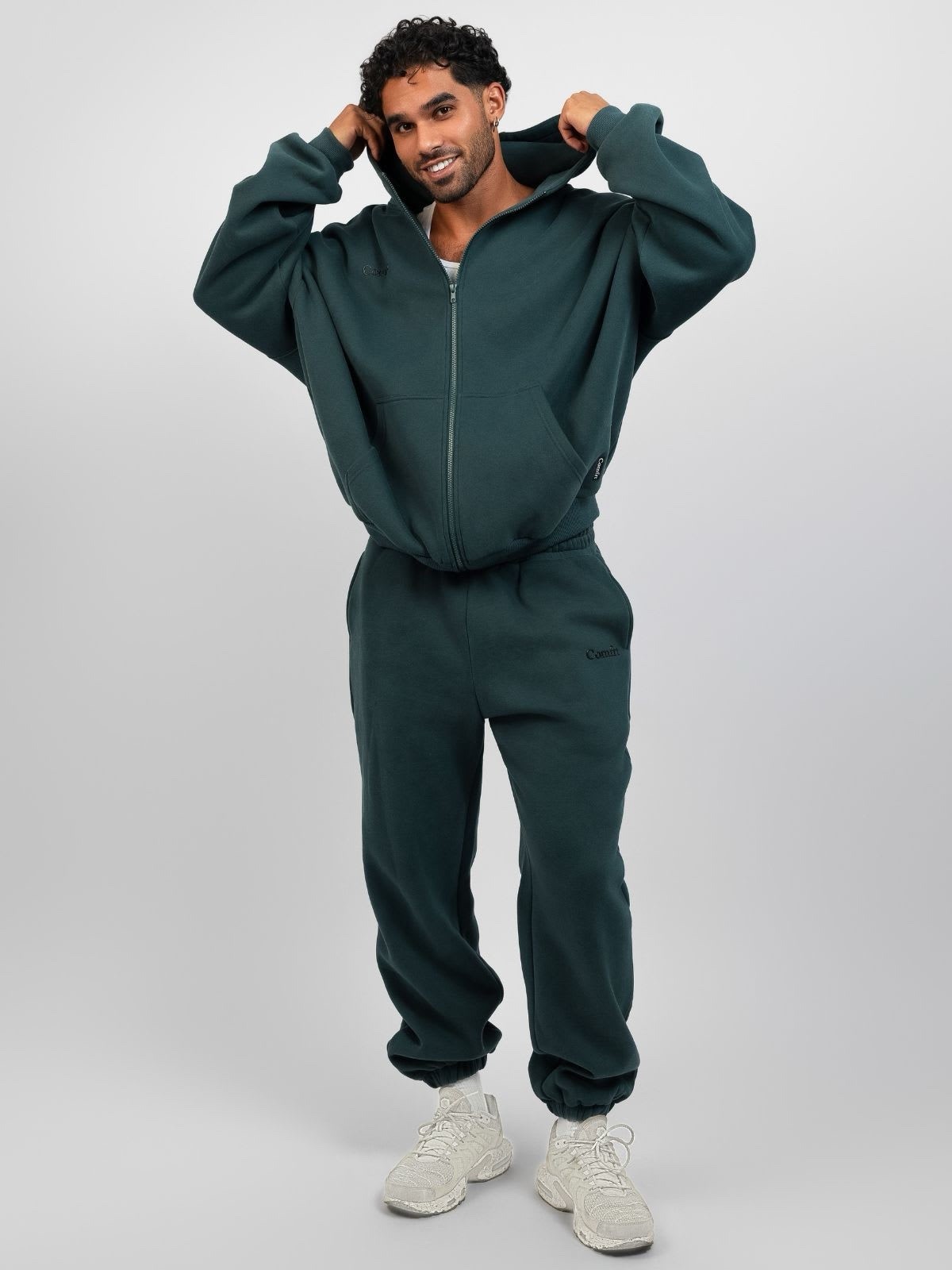 COMFRT Cloud Zip Hoodie in Pine - Size Medium