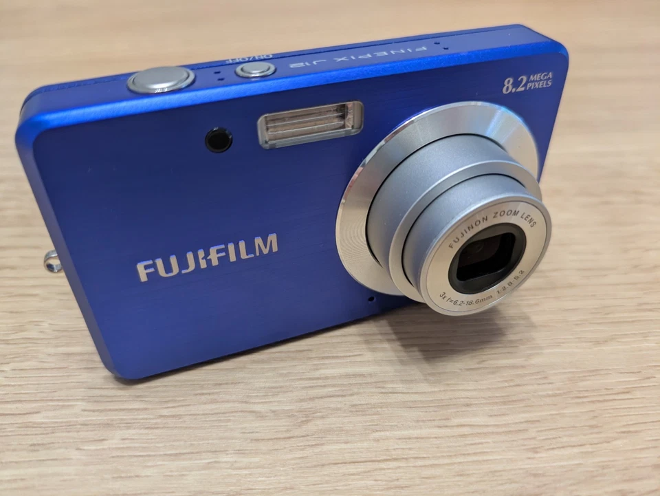 Fujifilm Digital Camera FinePix J12 10MP CCD Sensor Digicam Compact Blue - Image 3 of 4