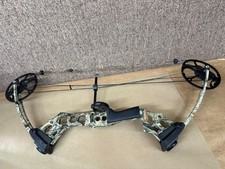 Mission Craze by Mathews Right Hand Camo Compound Bow w/ Arrow Rest