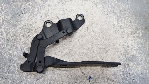 Motorhaubenscharnier Deckelscharnier Vorne Rechts BMW E90 / E91/ 320d DPF
