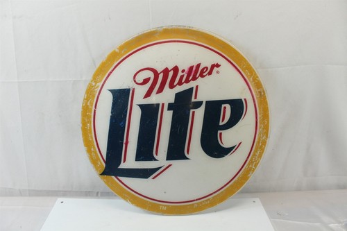 Vintage Miller Lite Round Convex Plastic Beer Advertising Sign 17-3/4" - Picture 2 of 7