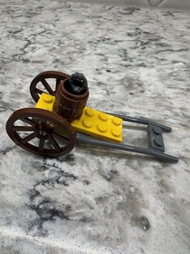 LEGO Bricks and more: Knight and Castle Building Set (5929) 100% Complete