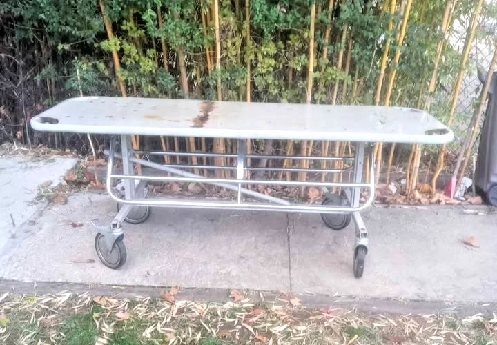 Vintage Hospital Surgical Stretcher Transporter Midmark 900 Gurney - Image 2 of 3