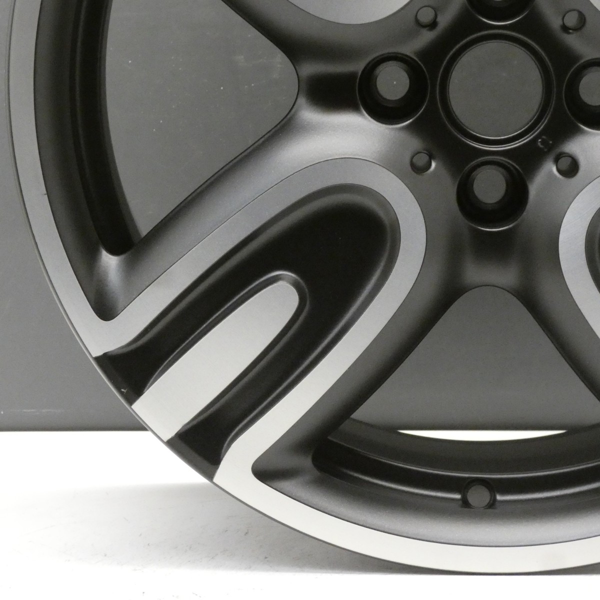 MINI R56 GP2 R136 JCW 17