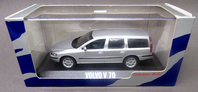 【MINICHAMPS】 Volvo 850 （1996）シルバー　1/43 Paul's Model Art Minichamps VOLVO V70 Station Wagon silver 1/43