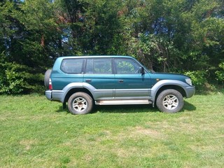 Toyota Landcruiser Collorado Green