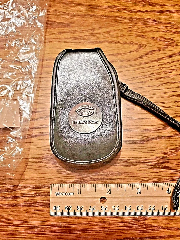 Lote de 3 NUEVAS fundas de cuero para teléfono con abatibles de la NFL Chicago Bears, ¡VER FOTOS!! Foto 2 de 4