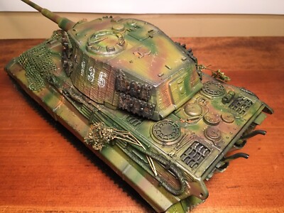 Otaki 1/48 motorized tank kit: King Tiger never started kit Otaki 1/48 motorized tank kit: King Tiger never started kit