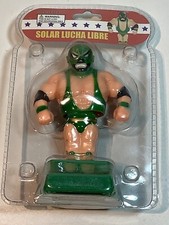 Solar Power Dancing Toy Lucha Libre Mexican Wrestler Nacho Muscle Green 