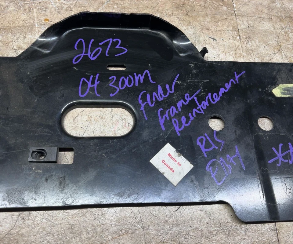 99-04 300M CONCORDE INTREPID Guardabarros delantero derecho Panel de refuerzo de riel lateral Foto 2 de 4