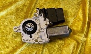 VW Touran `04 Fensterhebermotor hinten rechts - 1K0959704B - Original