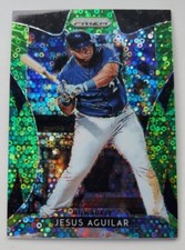 2019 Panini Prizm Prizms Lime Green Donut Circles #195 Jesus Aguilar 090/199