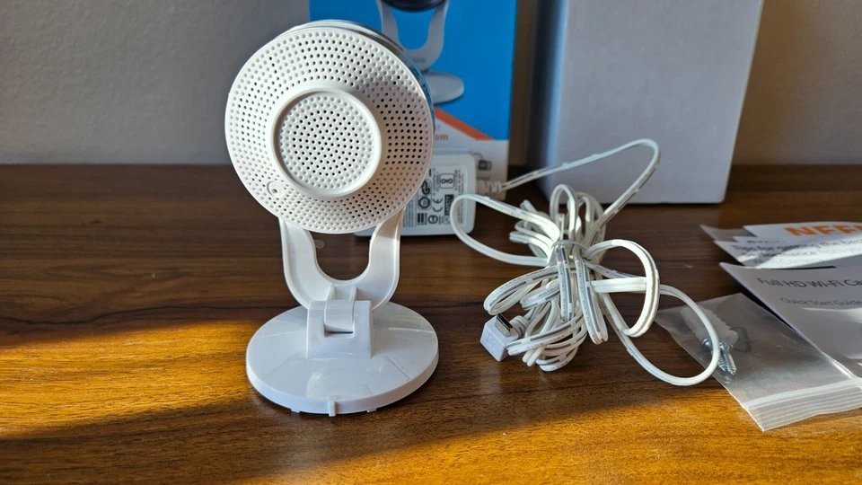 D-Link DCS-8300LH Wireless Network Cloud Day Night Webcam Home Security Camera - Image 3 of 4