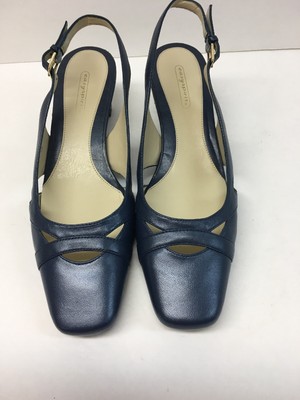 easy spirit navy pumps