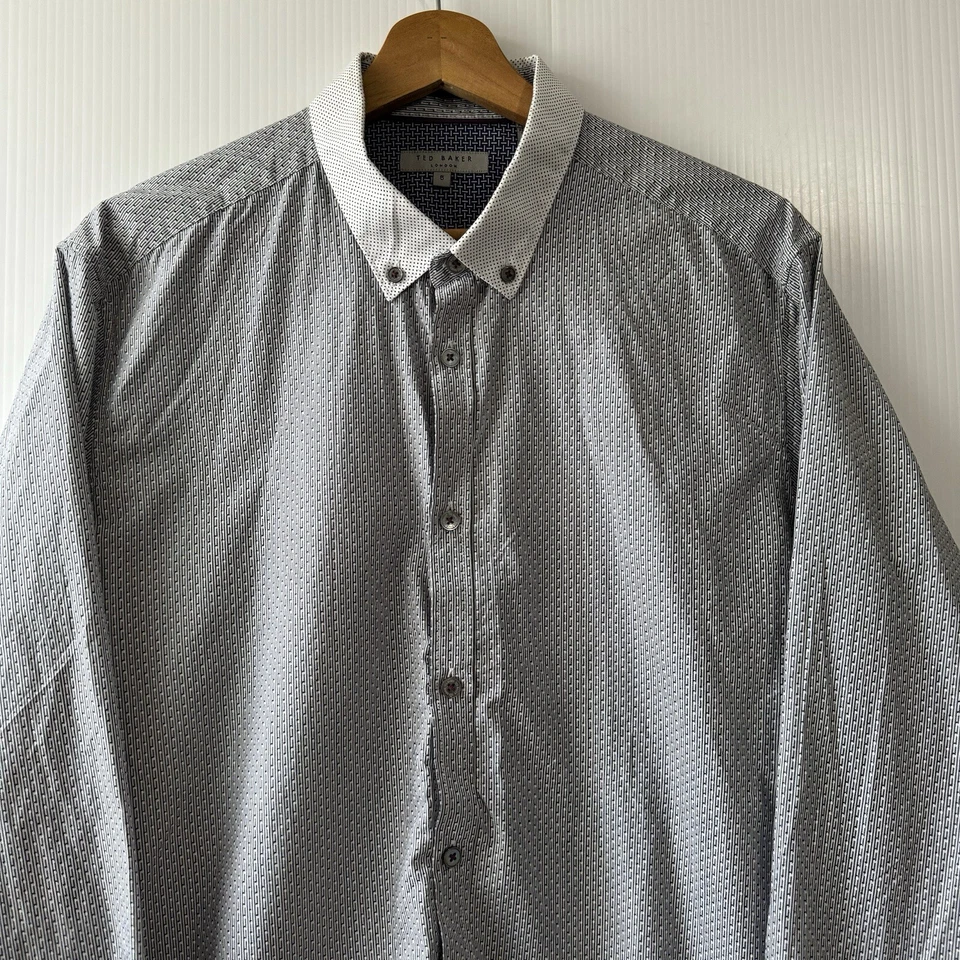 Camisa Ted Baker para hombre manga larga con botones talla 5 gris Foto 3 de 4