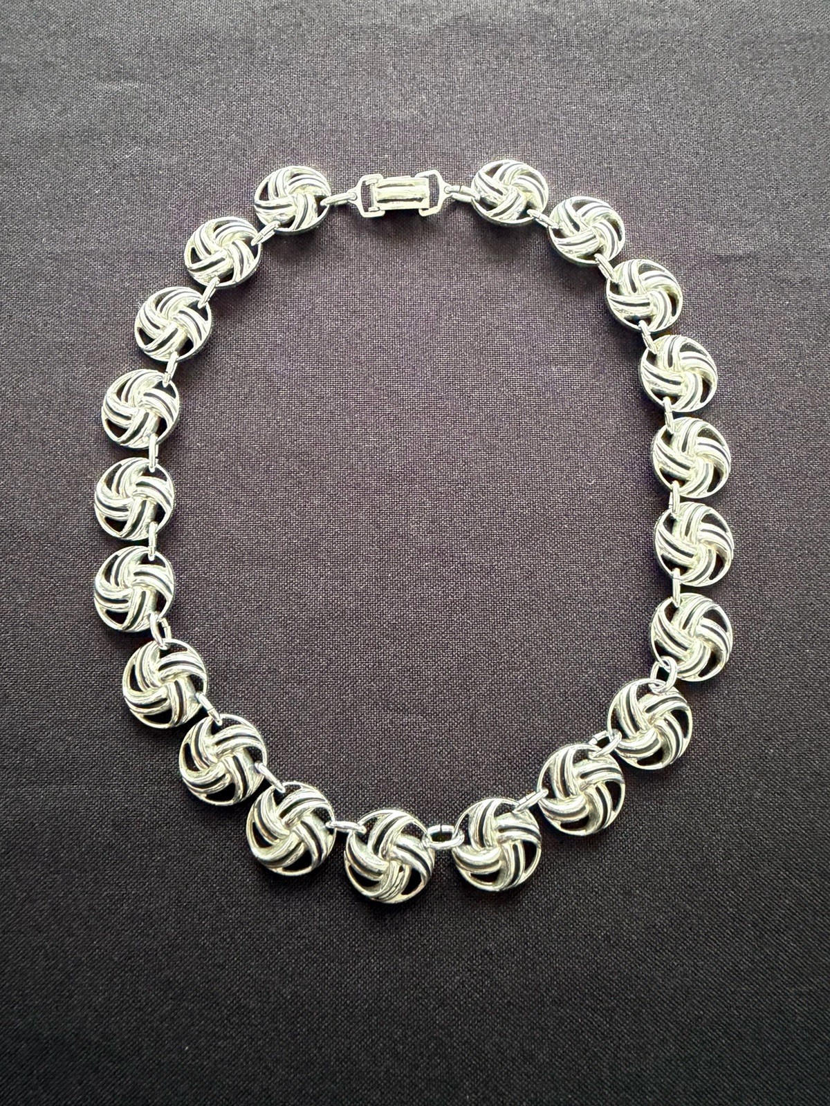 Vintage Interlocking Link Lightweight Silver Tone… - image 3