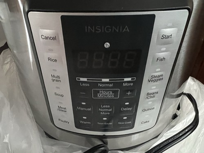 #ad Insignia 6 Qt. Multi Function Pressure Cooker Black And Silver Brand New No Box $50.00