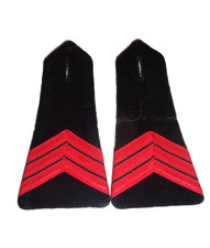 Paire de pattes d' épaules  pour un Caporal-Chef  desSapeurs-Pompiers. France