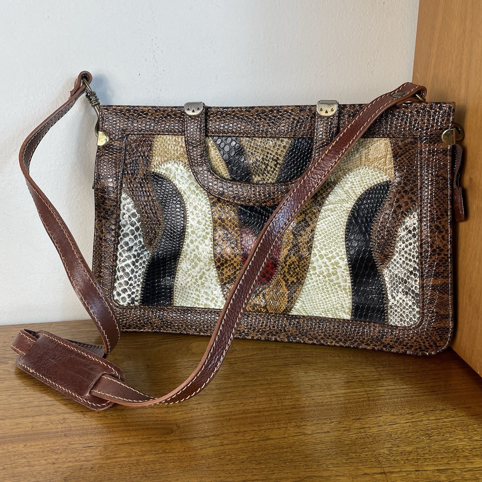 Vintage Snakeskin Embossed Patchwork Shoulder Bag… - image 9