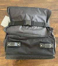 NWT Thirty-One Rolling Cooler Wheels Collapsible Handle Picnic Cook Out Tailgate