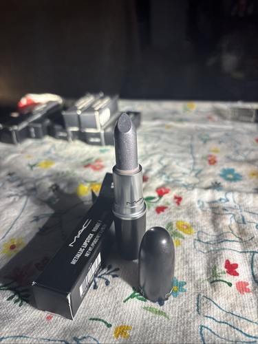 MAC "SILVER SPOON" rossetto metallizzato fuori produzione full size 0,10 oz