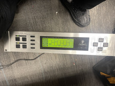 Behringer Ultra-Curve Pro DSP 8024 Digital 24-bit Dual-DSP Mainframe