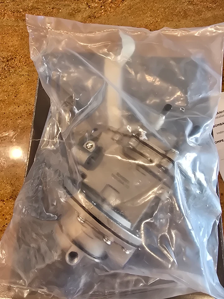 Bomba de combustible M73066 CARTER MECÁNICA nueva 55-58 Ford y Mercury Foto 3 de 4