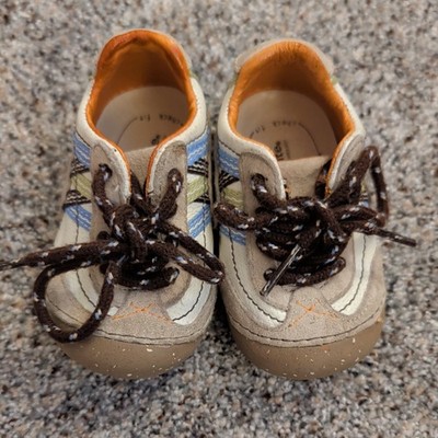 Stride Rite SRT SM Cignet infant boys cream color walking shoes size 4M Wide