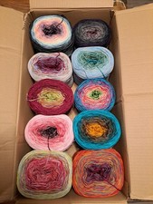 10 Bobbel verschiedene Farbmuster und Längen von der Mützenstraße(siehe Bilder).