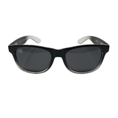 Blenders Eyewear Sunglasses Unisex OS Adult Black Gradient M Class Square Smoke