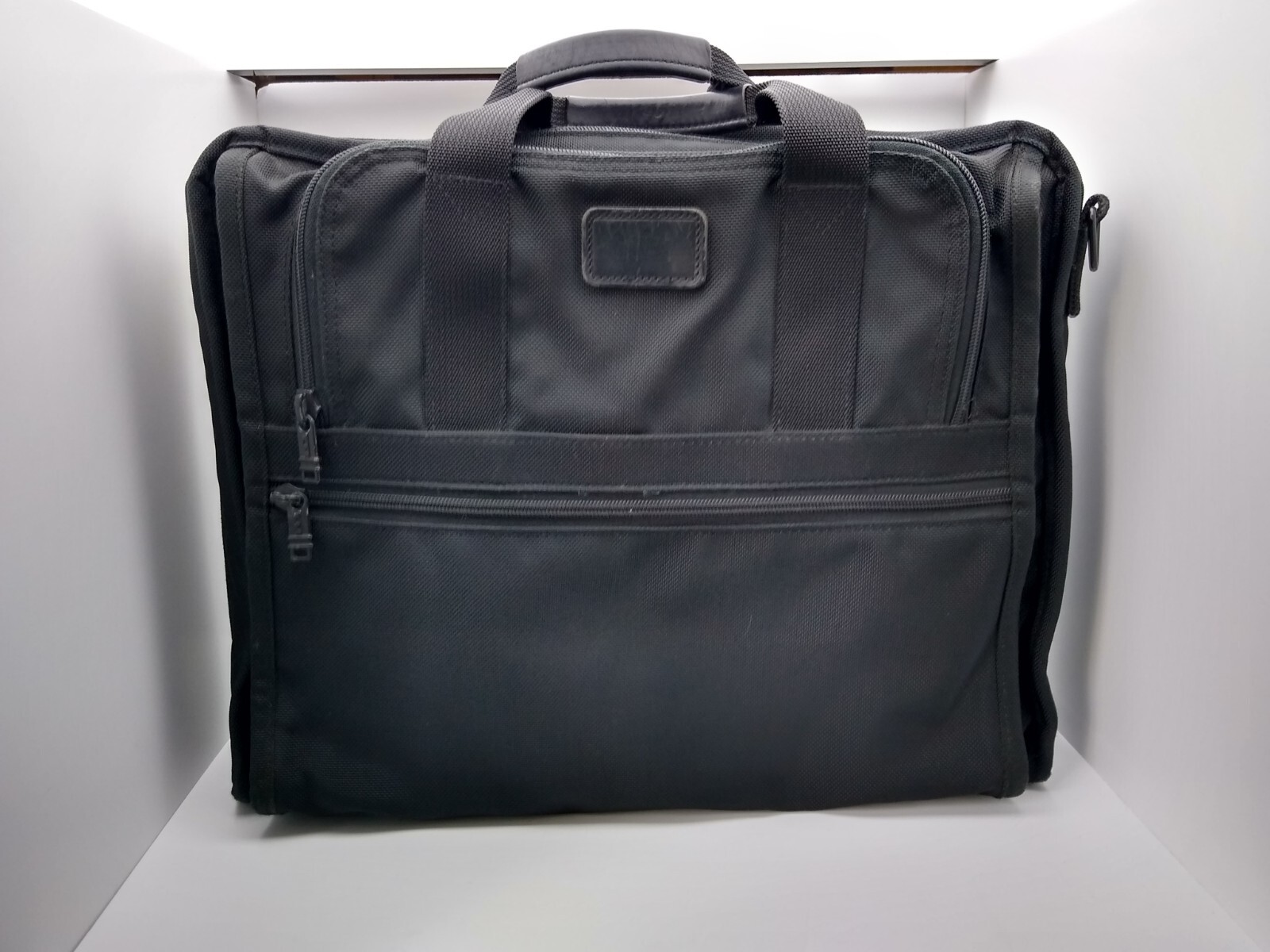 Tumi Deluxe Portfolio Briefcase Black Satchel Well … Gem