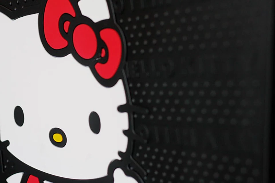 Juego de alfombrillas de goma delanteras traseras para Audi Hello Kitty nuevas de 4 piezas para coche camión Foto 3 de 4