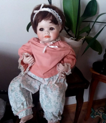 Hamilton Collection Puppe Sara Specialy entworfen von Connie Derek