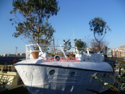 FOTO HAUSBOOT IM TIDEWAY VILLAGE DIES IST EINES VON MEHREREN BUNTEN UND INT