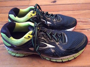 brooks adrenaline gts 8 mens