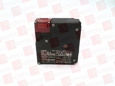 OMRON D4NL-1DFG-B / D4NL1DFGB (NEW IN BOX)